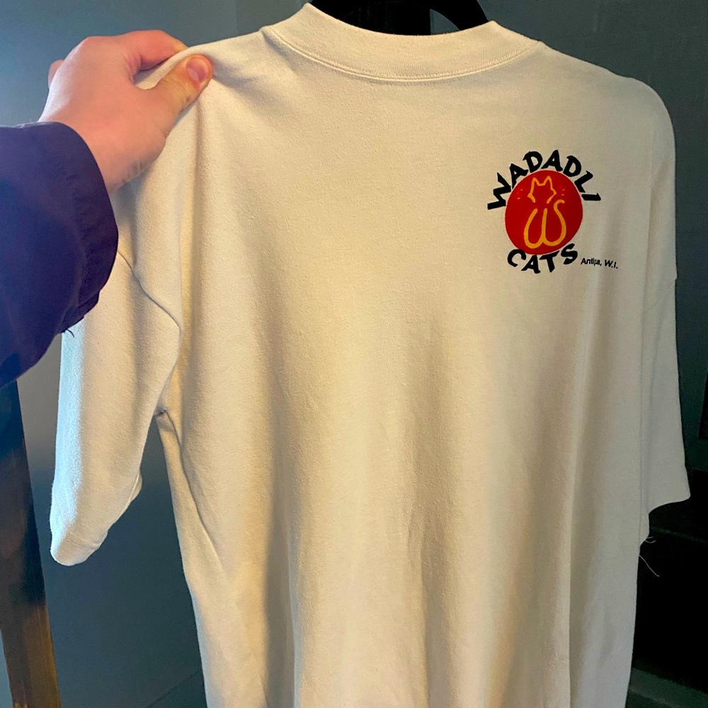 Vintage wadadli cats shirt.